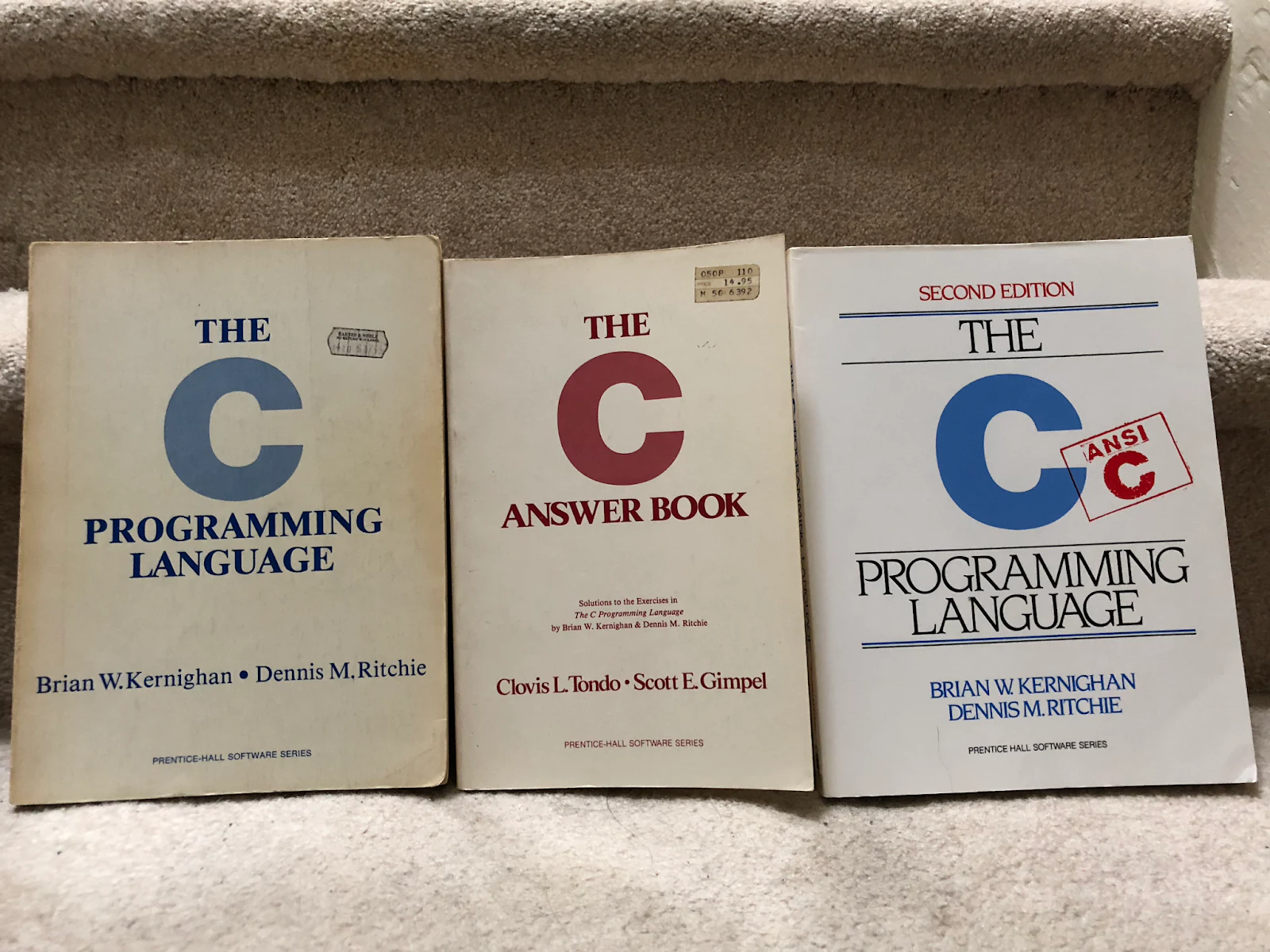 Couverture de The C Programming Language de Kernighan et Ritchie